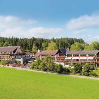 Außenaufnahme 4 Sterne Superior Hotel Grüner Wald im Schwarzwald